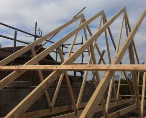 Roof trusses on extension
