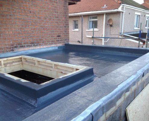 extension with parapet wall and sky lantern