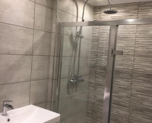 extension-with-new-kitchen-and-bathroom