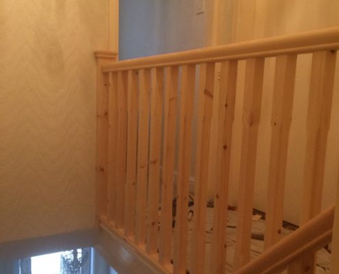 Up grading 70’s ranch style balustrading